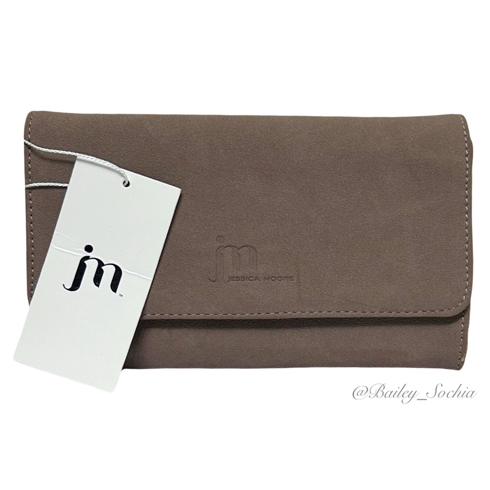 NWT Jessica Moore Suede Clutch Wallet